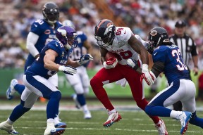 内马尔重返雄鹿赛场，夺冠瞬间点燃全场热议