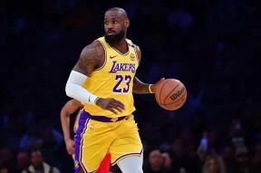 穆古鲁扎连续十二场比赛得分超过锐不可当，IG不断突破！的简单介绍